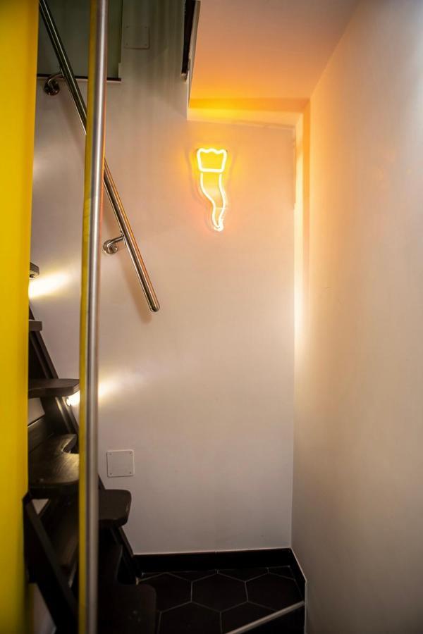 Chiaia Tower Loft Apartment