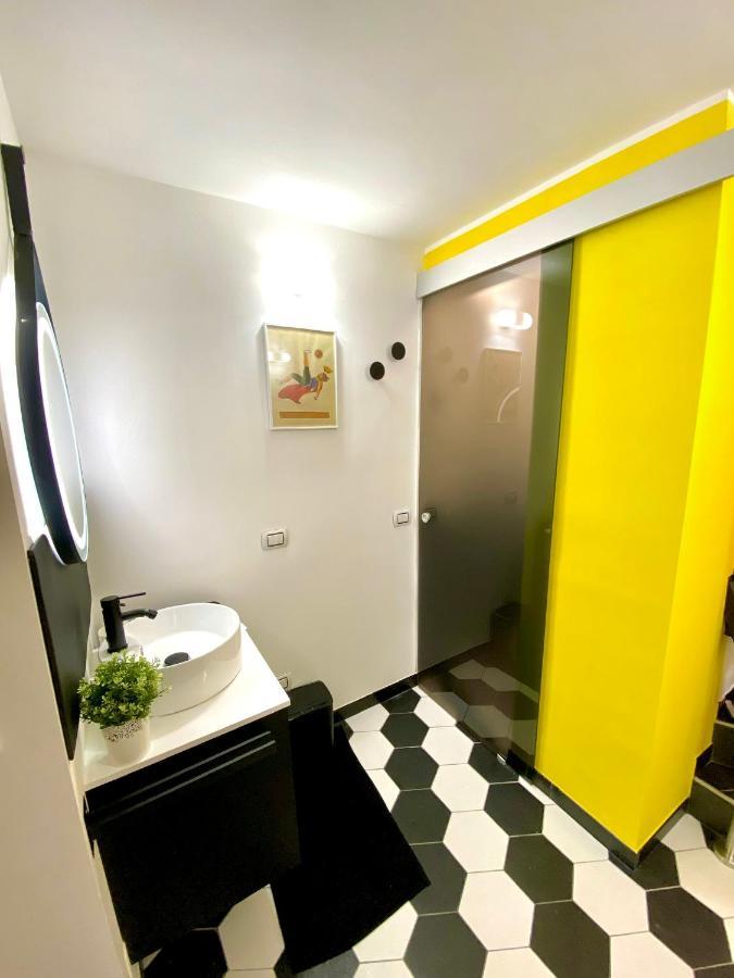 Chiaia Tower Loft Apartment