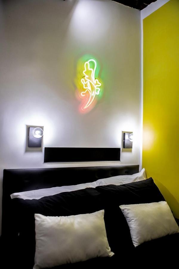 Chiaia Tower Loft Apartment *